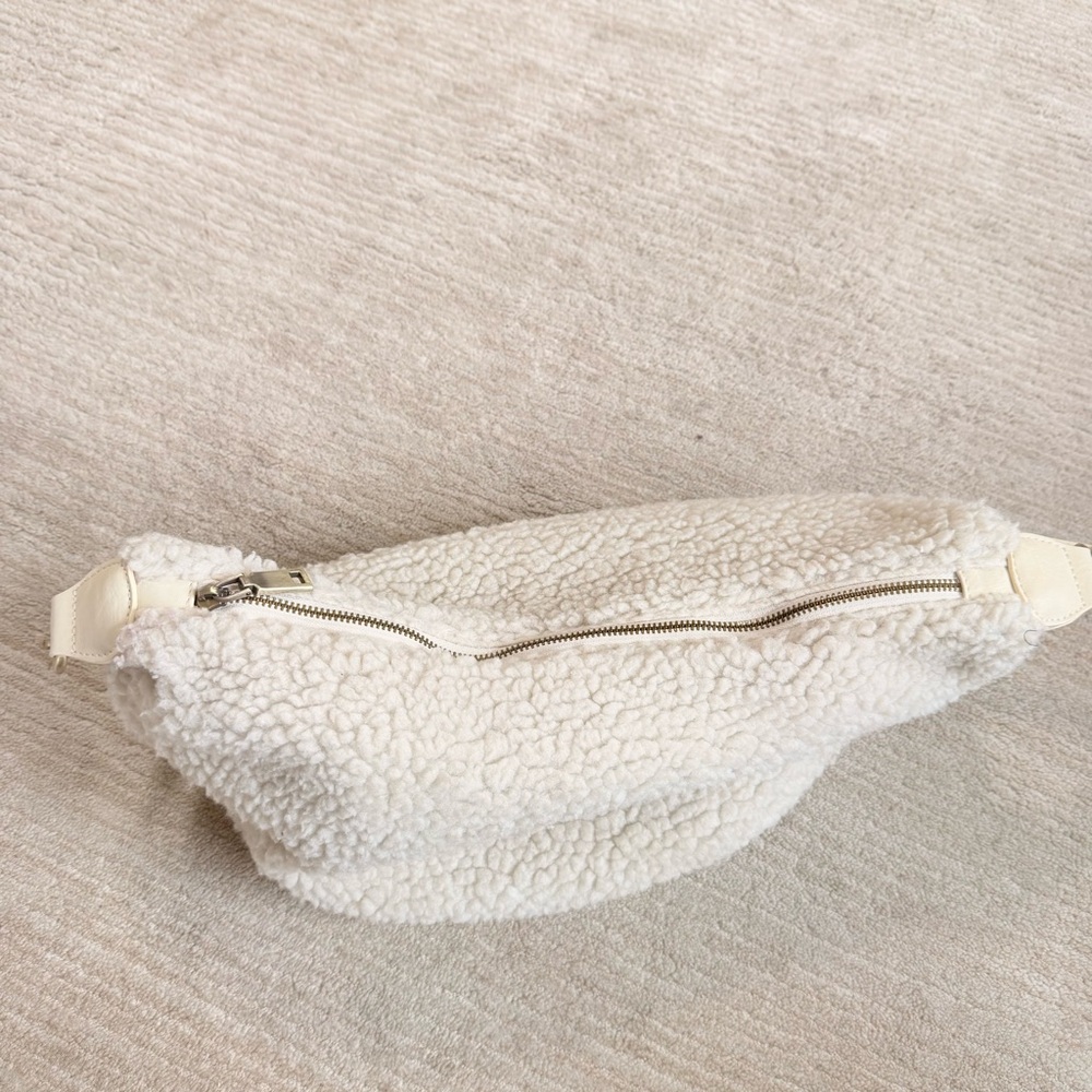Urban Originals x Anthropology Cream Sherpa Shoulder Bag Sling - Picture 10 of 10